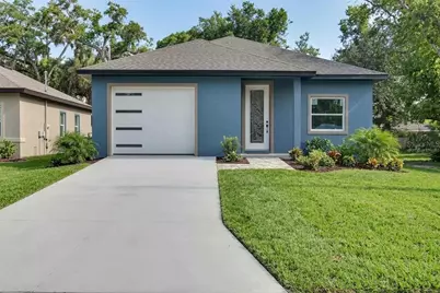 558 Wallace Street, Daytona Beach, FL 32114 - Photo 1