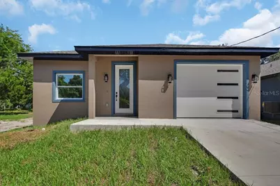 558 Wallace Street, Daytona Beach, FL 32114 - Photo 1
