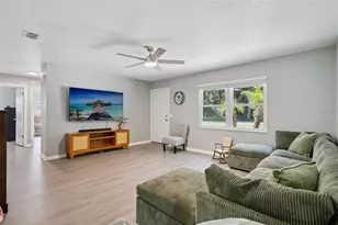 24623 N George St, Astor, FL 32102 - Photo 5