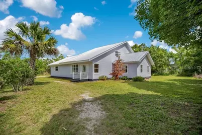 110 W Washington Avenue, Deland, FL 32720 - Photo 27