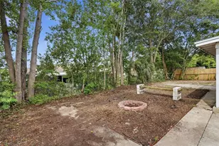 2852 English Dr, Deltona, FL 32738 - Photo 33