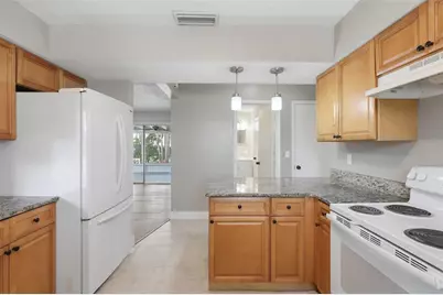 2852 English Drive, Deltona, FL 32738 - Photo 13