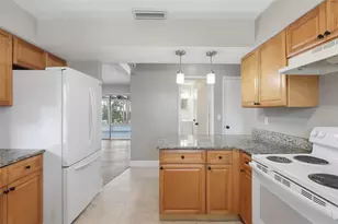 2852 English Dr, Deltona, FL 32738 - Photo 13