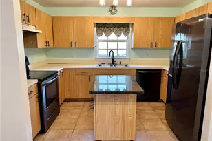 120 Champlain Dr, Deltona, FL 32725 - Photo 5