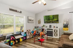 135 Linda Sue Dr, Lake Helen, FL 32744 - Photo 5