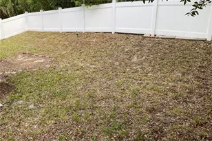 101 Hurst Ct, Deland, FL 32724 - Photo 3