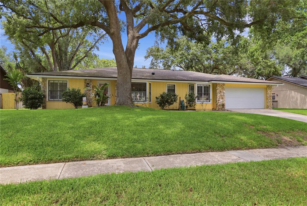 1701 Wind Willow Rd - 1701 Wind Willow Rd, Belle Isle, FL 32809 Luxury Property | Jose Angel Pina