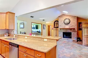 520 Summerhaven Dr, Debary, FL 32713 - Photo 23