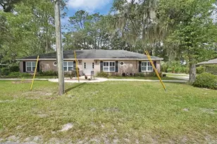 720 S Hill Ave, Deland, FL 32724 - Photo 27