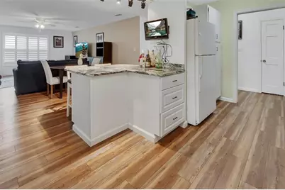 720 S Hill Avenue #8B, Deland, FL 32724 - Photo 13