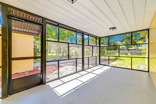 948 NE 6th St, Ocala, FL 34470 - Photo 43