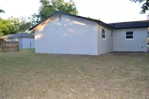 1010 Portland St, Deltona, FL 32725 - Photo 15