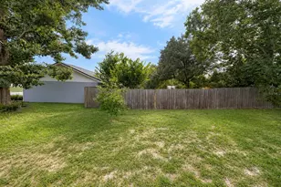 1822 S Houston Dr, Deltona, FL 32738 - Photo 33