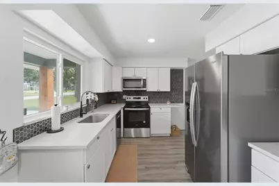 525 E Roberts Street, Orange City, FL 32763 - Photo 13