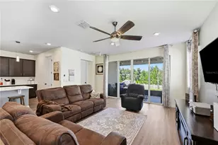4005 Swan Goose Ct, Okahumpka, FL 34762 - Photo 5