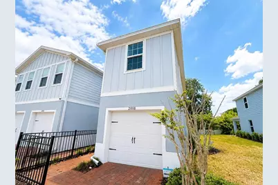 2008 Edison Pointe Boulevard, South Daytona, FL 32119 - Photo 1