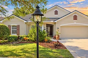 1609 Victoria Gardens Dr, Deland, FL 32724 - Photo 1