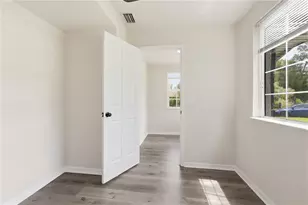210 Winslow Ave, Deland, FL 32724 - Photo 9