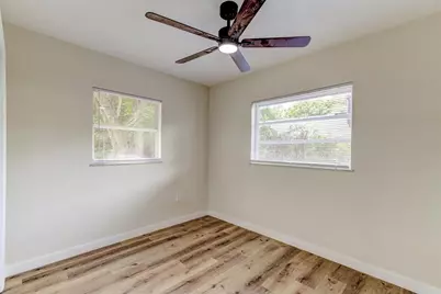 705 S Clara Avenue, Deland, FL 32720 - Photo 29