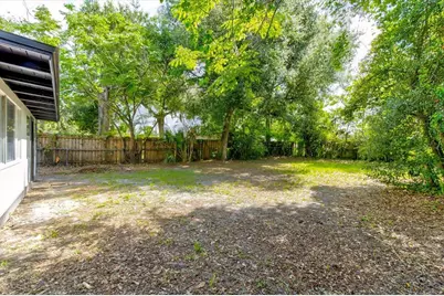 705 S Clara Avenue, Deland, FL 32720 - Photo 35