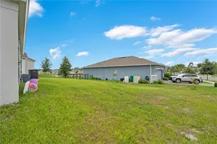 1065 Chelan Falls Dr, Deland, FL 32724 - Photo 37