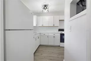2434 Cardena Ave, Deltona, FL 32738 - Photo 11