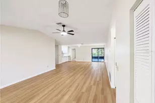 19 Banner Ln, Palm Coast, FL 32137 - Photo 17