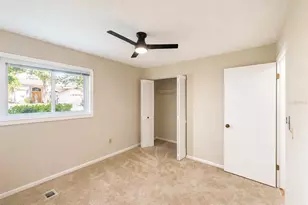 19 Banner Ln, Palm Coast, FL 32137 - Photo 15