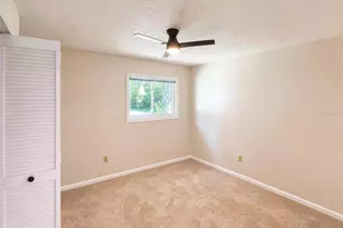 19 Banner Ln, Palm Coast, FL 32137 - Photo 13