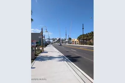 128 S Atlantic Avenue, Daytona Beach, FL 32118 - Photo 3