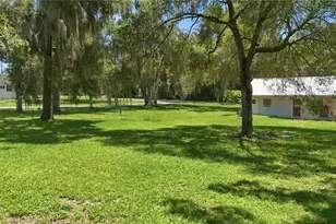 128 N Lakeview Dr, Lake Helen, FL 32744 - Photo 31