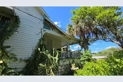 236 N Amelia Avenue, Deland, FL 32724 - Photo 9