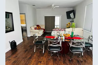 606 W Voorhis Avenue, Deland, FL 32720 - Photo 5