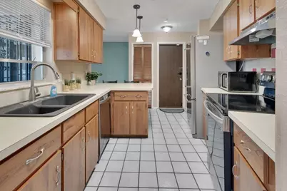 3018 Bonkirk Drive, Deltona, FL 32738 - Photo 9