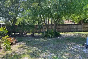 512 Galloway Ave, Deltona, FL 32725 - Photo 17