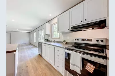 115 Betsy Ross Place, Satsuma, FL 32189 - Photo 9