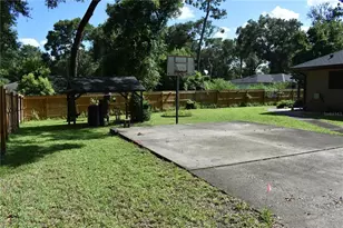 1250 15th St, Orange City, FL 32763 - Photo 5