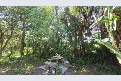 236 N Amelia Avenue, Deland, FL 32724 - Photo 13
