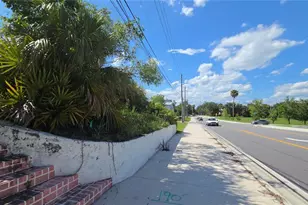 236 N Amelia Ave, Deland, FL 32724 - Photo 1
