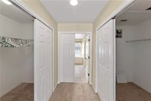 6110 39th Ct E, Bradenton, FL 34203 - Photo 5
