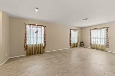 6110 39th Court E, Bradenton, FL 34203 - Photo 11