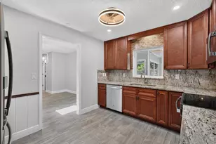 1017 E Indian Oaks, Daytona Beach, FL 32117 - Photo 9