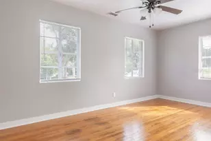 630 E Indiana Ave, Deland, FL 32724 - Photo 9