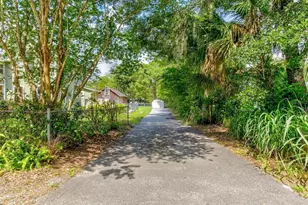 543 N Thorpe Ave, Orange City, FL 32763 - Photo 15