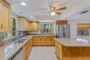 3730 Paige St, Port Orange, FL 32129 - Photo 15
