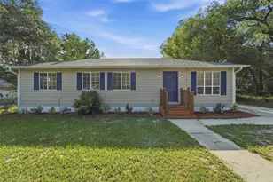 451 S Blue Lk Ave, Deland, FL 32724 - Photo 1