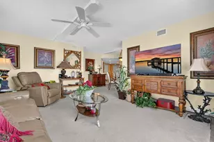 925 N Halifax Ave, Daytona Beach, FL 32118 - Photo 9