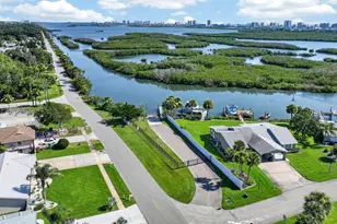1136 Harbour Point Dr, Port Orange, FL 32127 - Photo 49