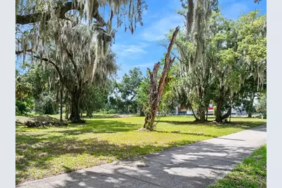 1101 N Summit Street, Crescent City, FL 32112 - Photo 17