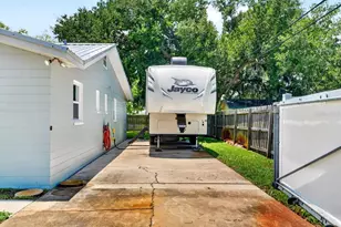 2334 Citrus Ave, South Daytona, FL 32119 - Photo 7